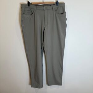 Greg Norman Golf Pants Men's 38x30 Flat Front Stretch Performance Chino Khaki